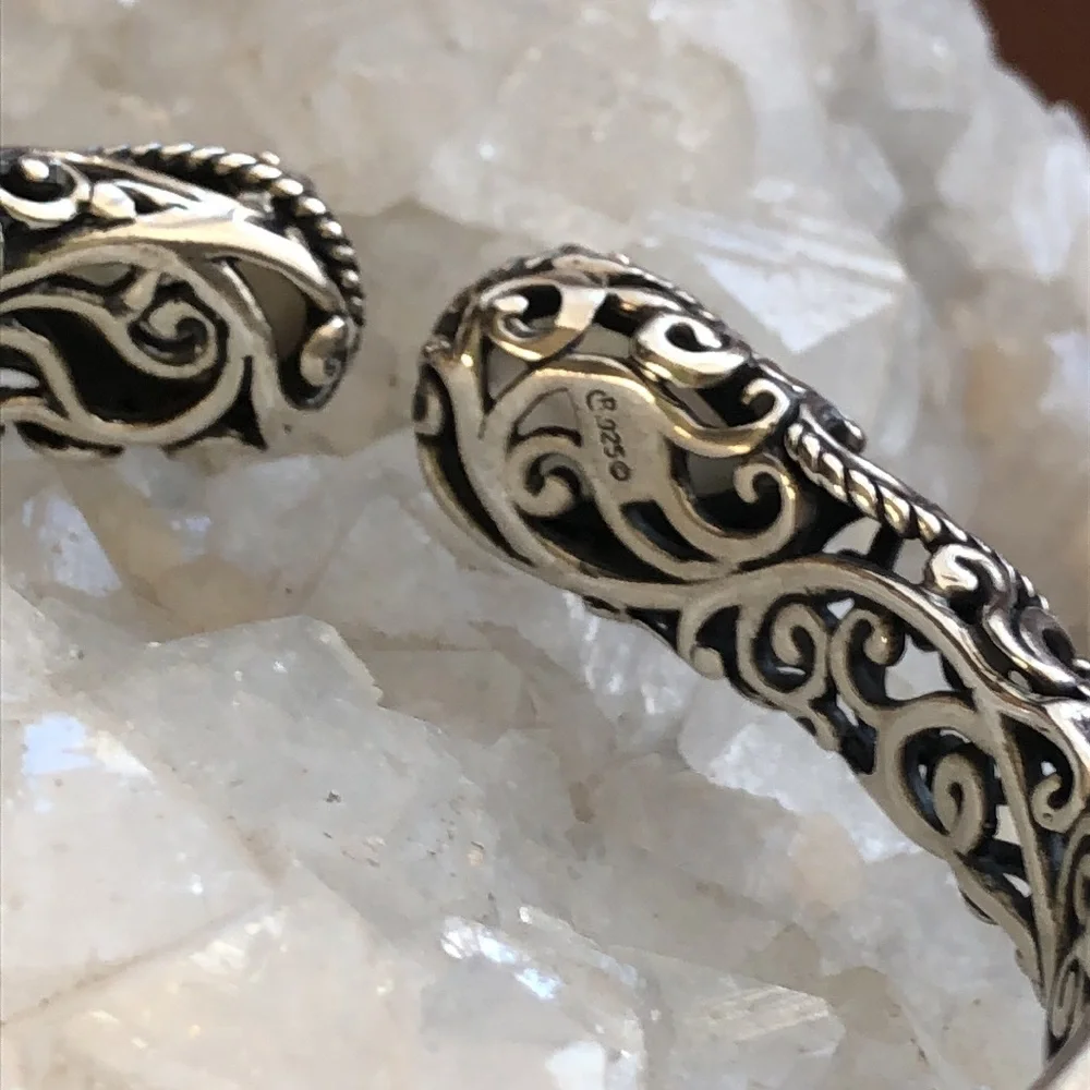 NWOT Carolyn Pollack Sterling Silver White Mother o Pearl Hinged Bangle Bracelet